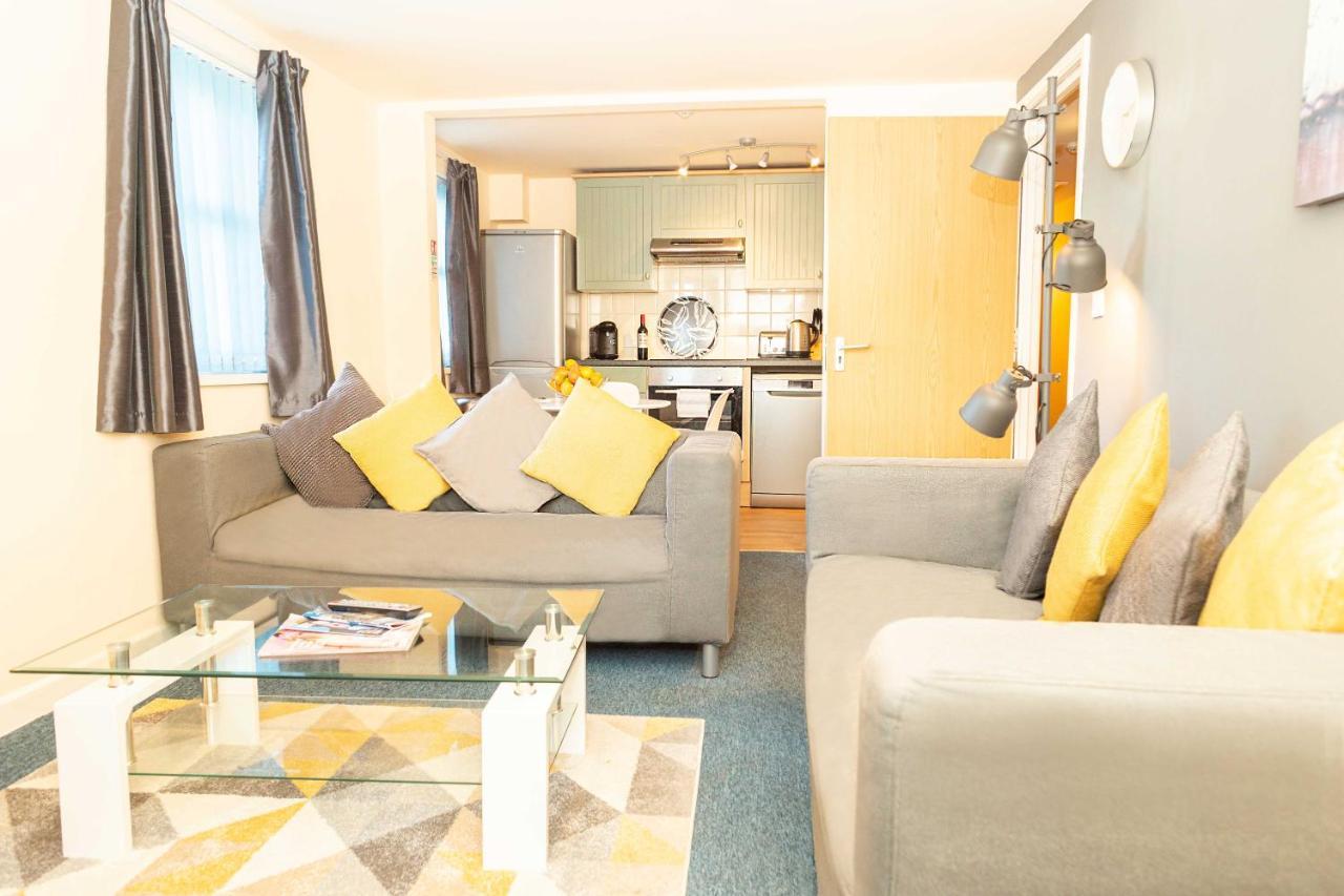 St Georges Apartments, Self Contained Units Apartment